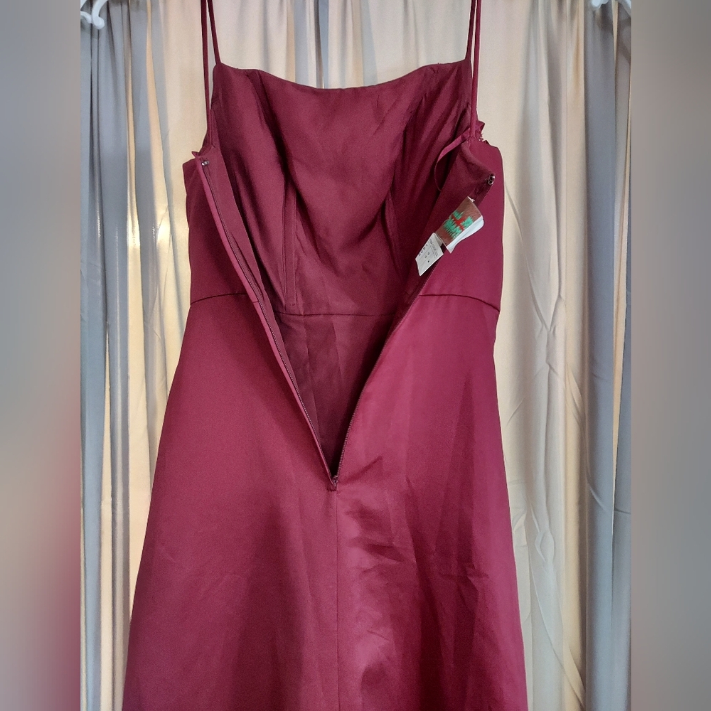 Vintage Maroon Runched Sheath Formal Dress With Spaghetti Straps/Matching Purse - Picture 4 of 14